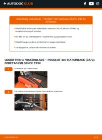 Hvordan man udfører udskiftning af: Viskerblade på 1.6 16V Peugeot 307 Hatchback