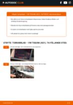 Onlineguide för att själv byta Vindrutetorkarblad i VW TIGUAN (AD1)