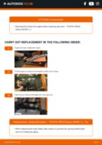 TOYOTA PRIUS Saloon (NHW11_) change Wiper Blades front: guide pdf