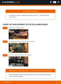 How to carry out replacement: Wiper Blades 2.0 D (CLM20_) Toyota Avensis Verso M2
